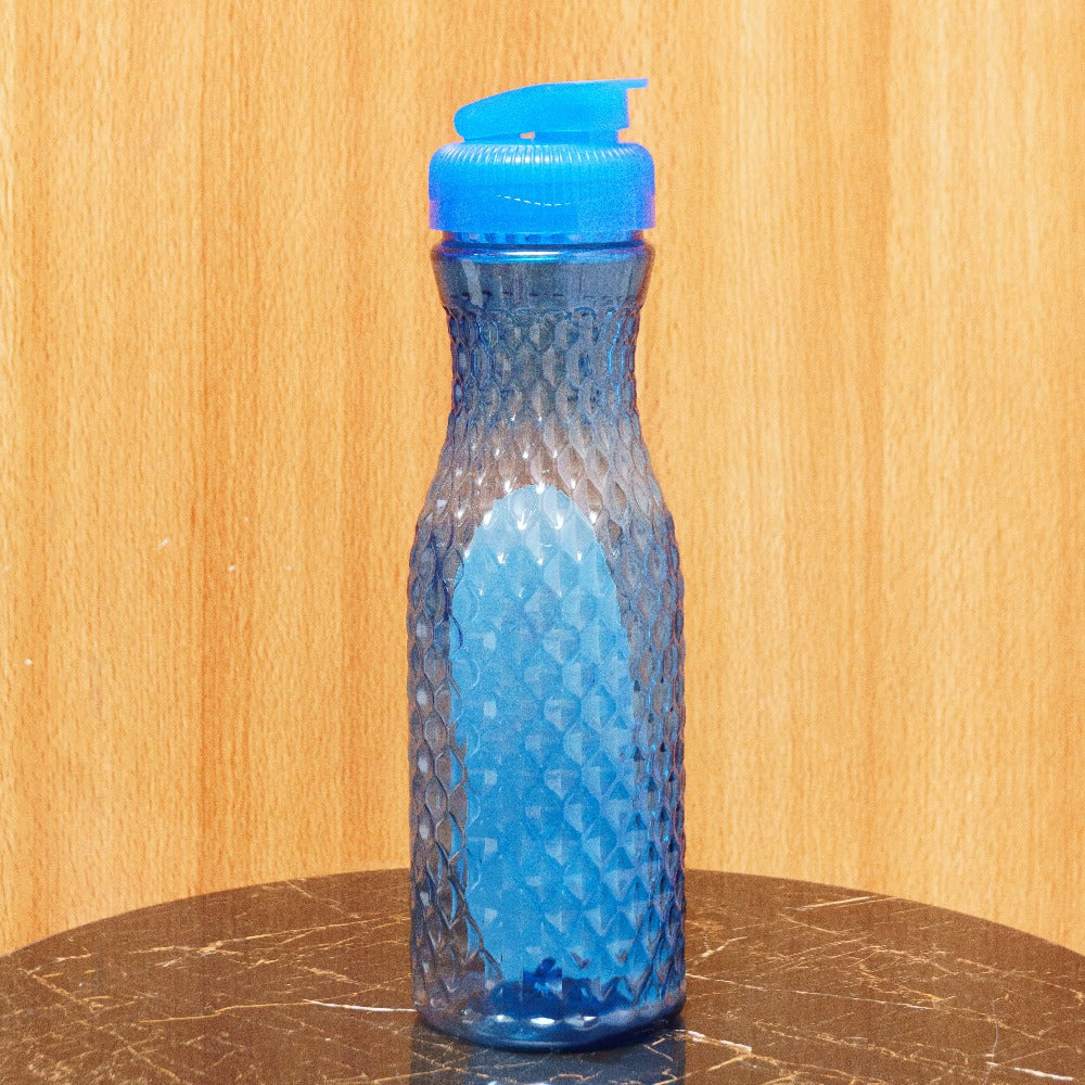 High-Quality Colored Transparent Plastic Water Bottle: Style and Functionality in One