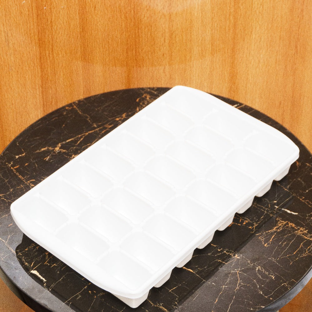 Ice Cube Tray in High-Quality White Opaque Plastic: Your Ultimate Ice-Making Solution