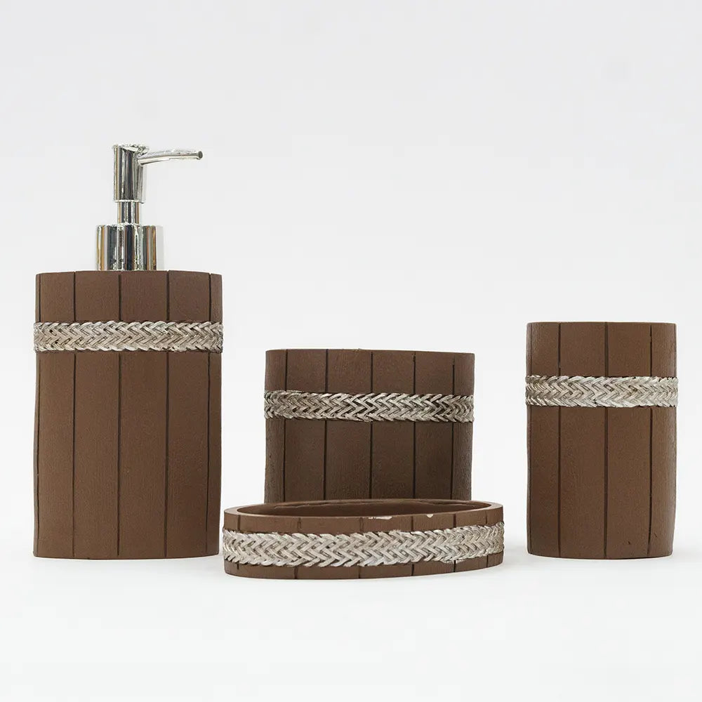 Natural Elegance: Wooden Bathroom Accessories