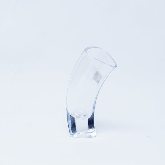 Simplicity in Design: Transparent Glass Vase for Your Blooms