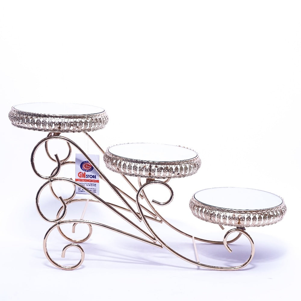 Glass and Metal Elegance: 3-in-1 Cake Stand and Cloche