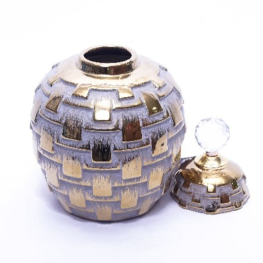Fancy and Attractive Candy Jar with Lid: Sweet Storage in Style