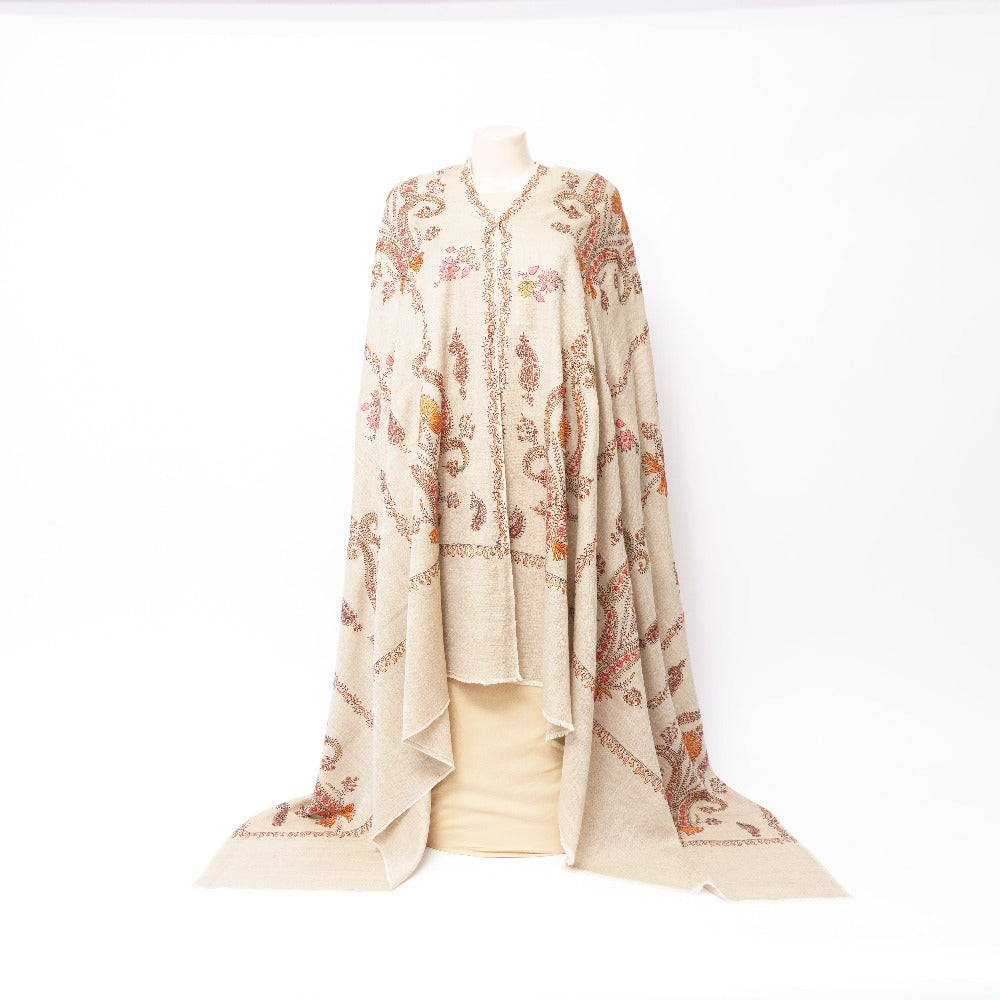 Elegant Embroidery on Women's Shawl: Elevate Your Style