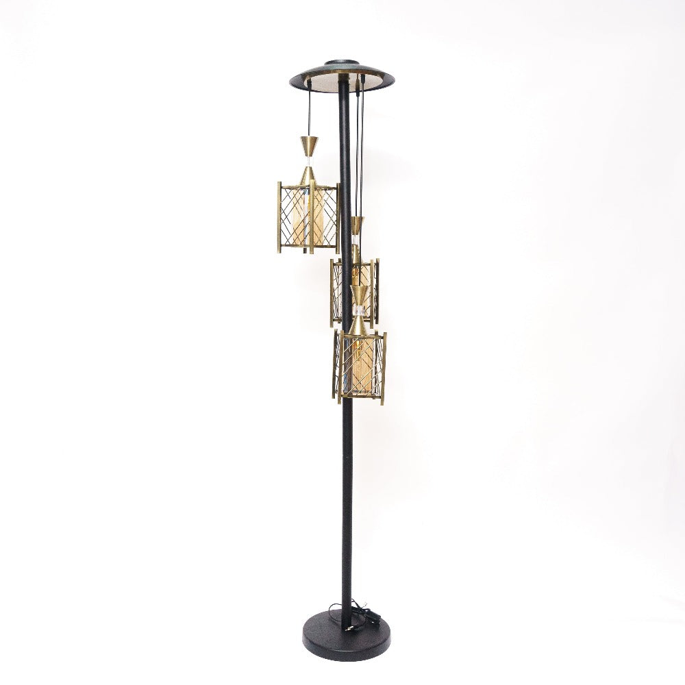 Artisan-crafted Glass and Metal Lamp: A Statement Piece for Every Room