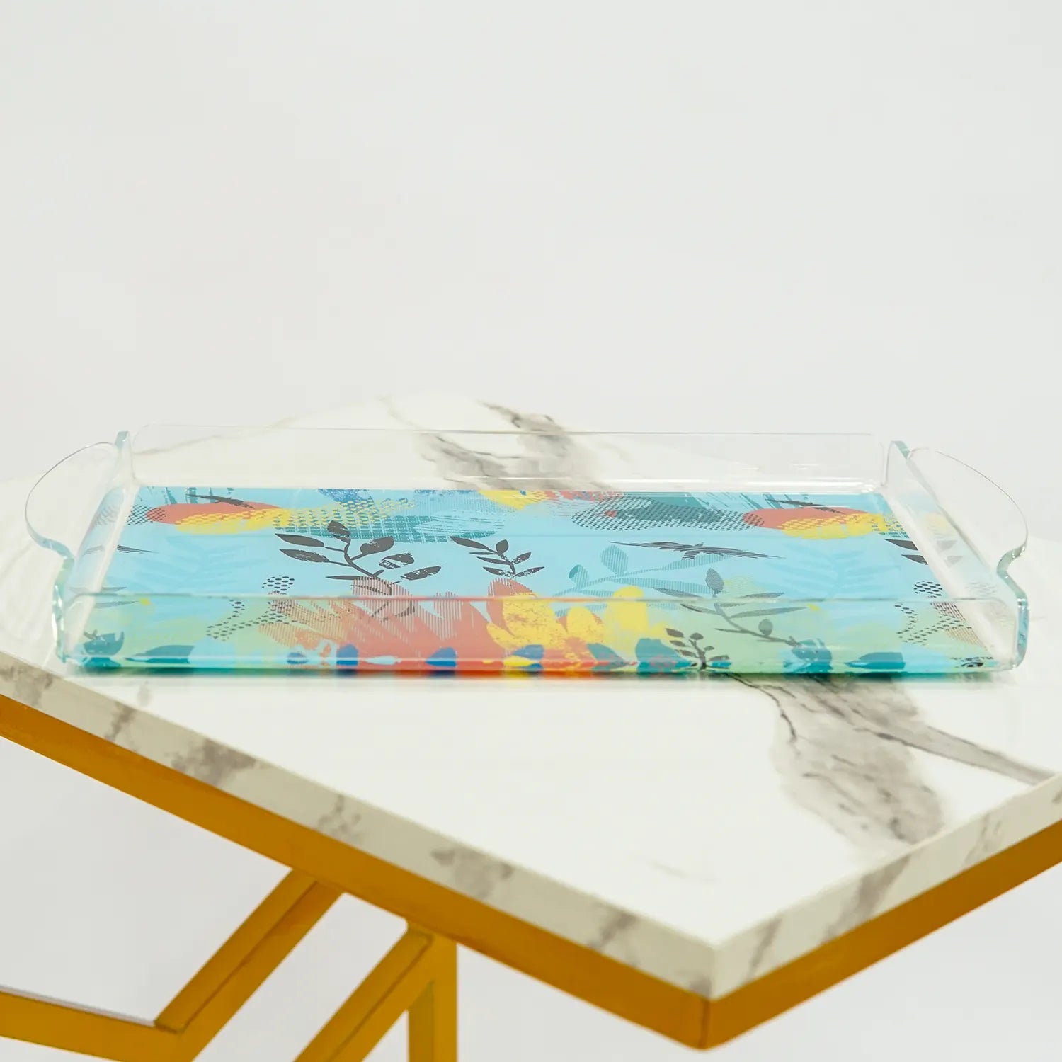 Elegance in Glass: High-Quality Tray with Beautiful Floral Design